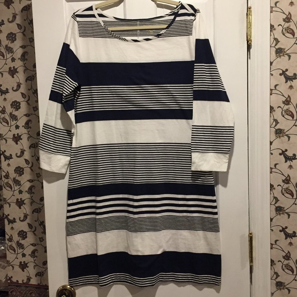 EUC Lilly Pulitzer Marlowe Size XL striped navy & white dress